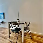 Dezy\'S House
