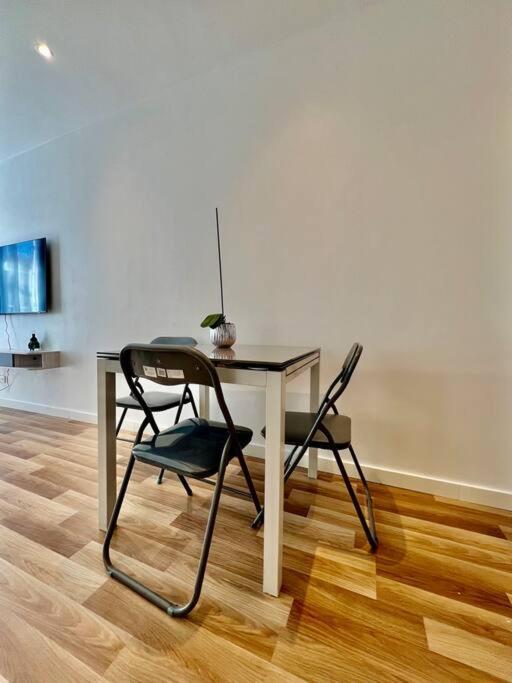 Apartment Dezy's House Nizza